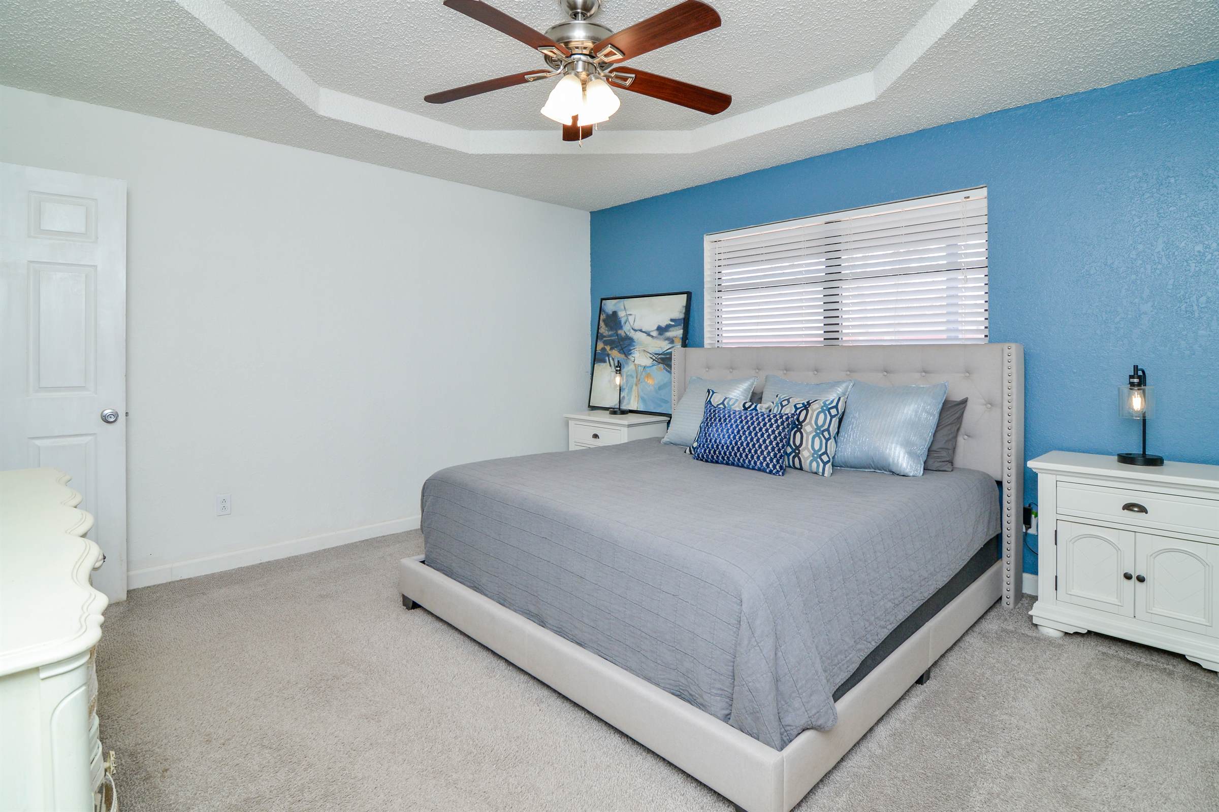 1015 Dogwood Ave, Idalou, TX 79329