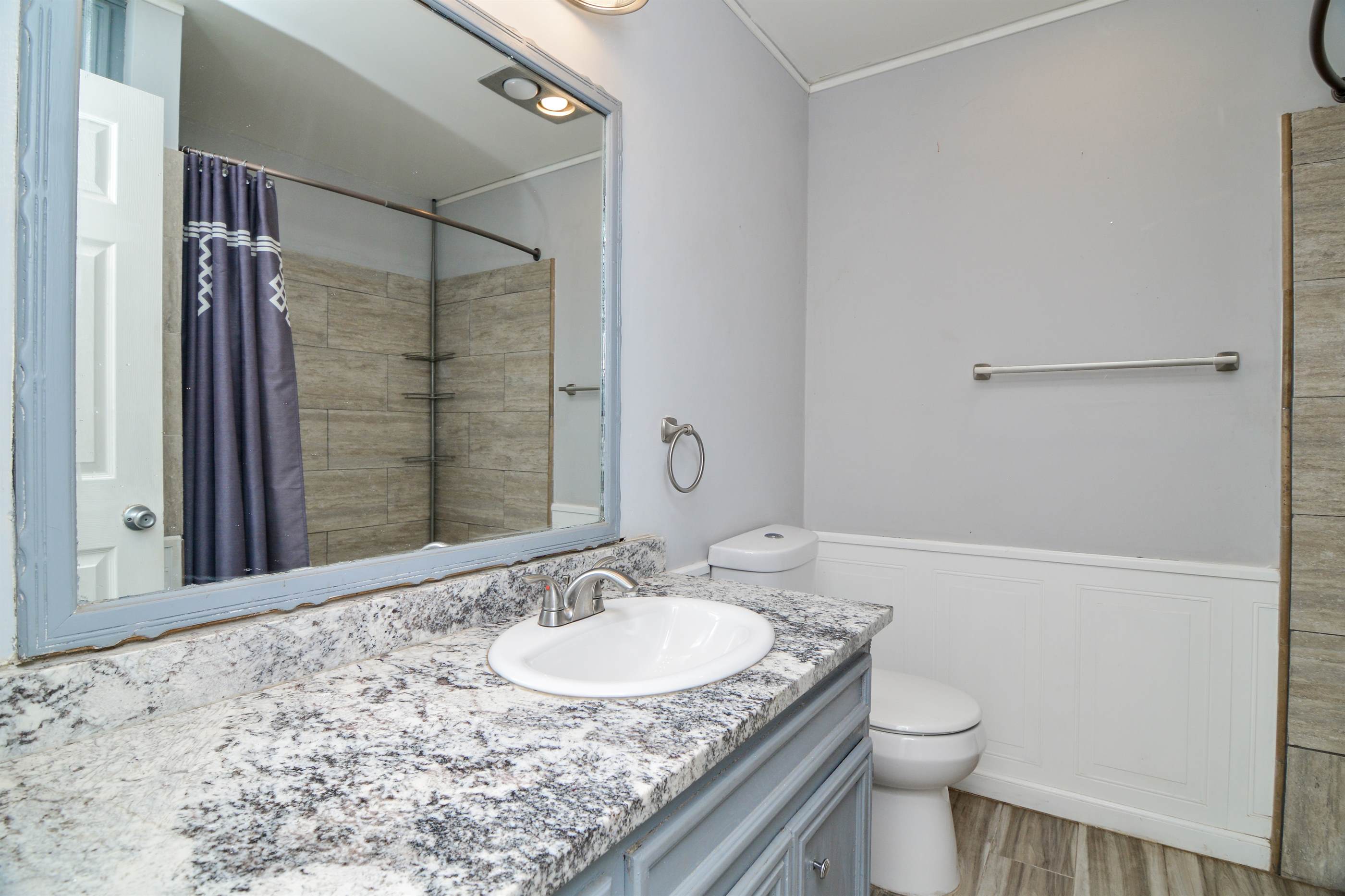 1015 Dogwood Ave, Idalou, TX 79329