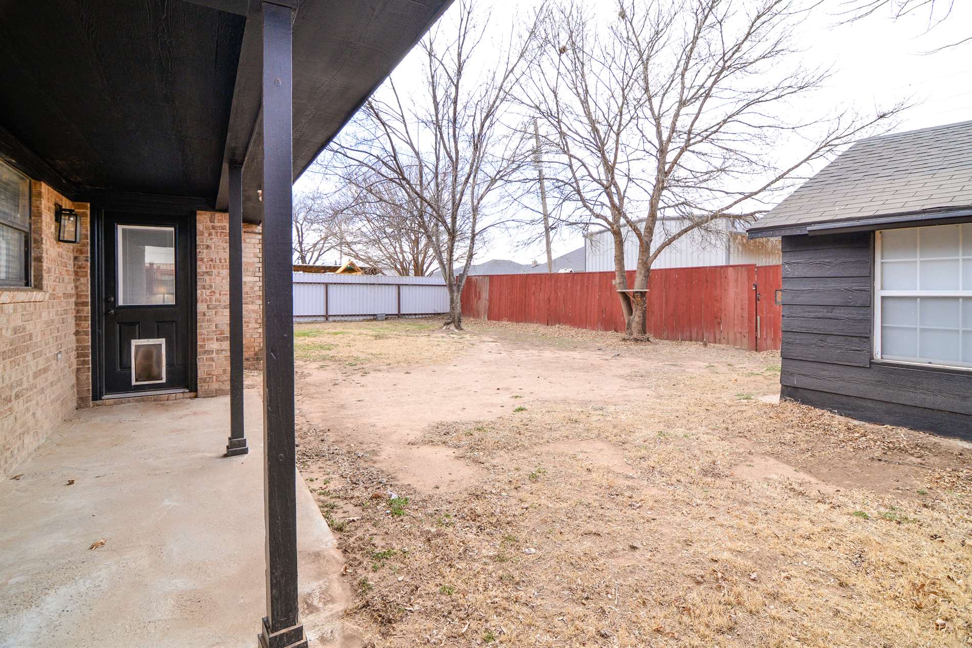 1015 Dogwood Ave, Idalou, TX 79329