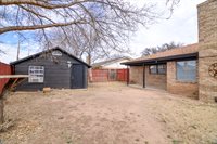 1015 Dogwood Ave, Idalou, TX 79329