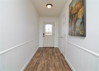 1015 Dogwood Ave, Idalou, TX 79329