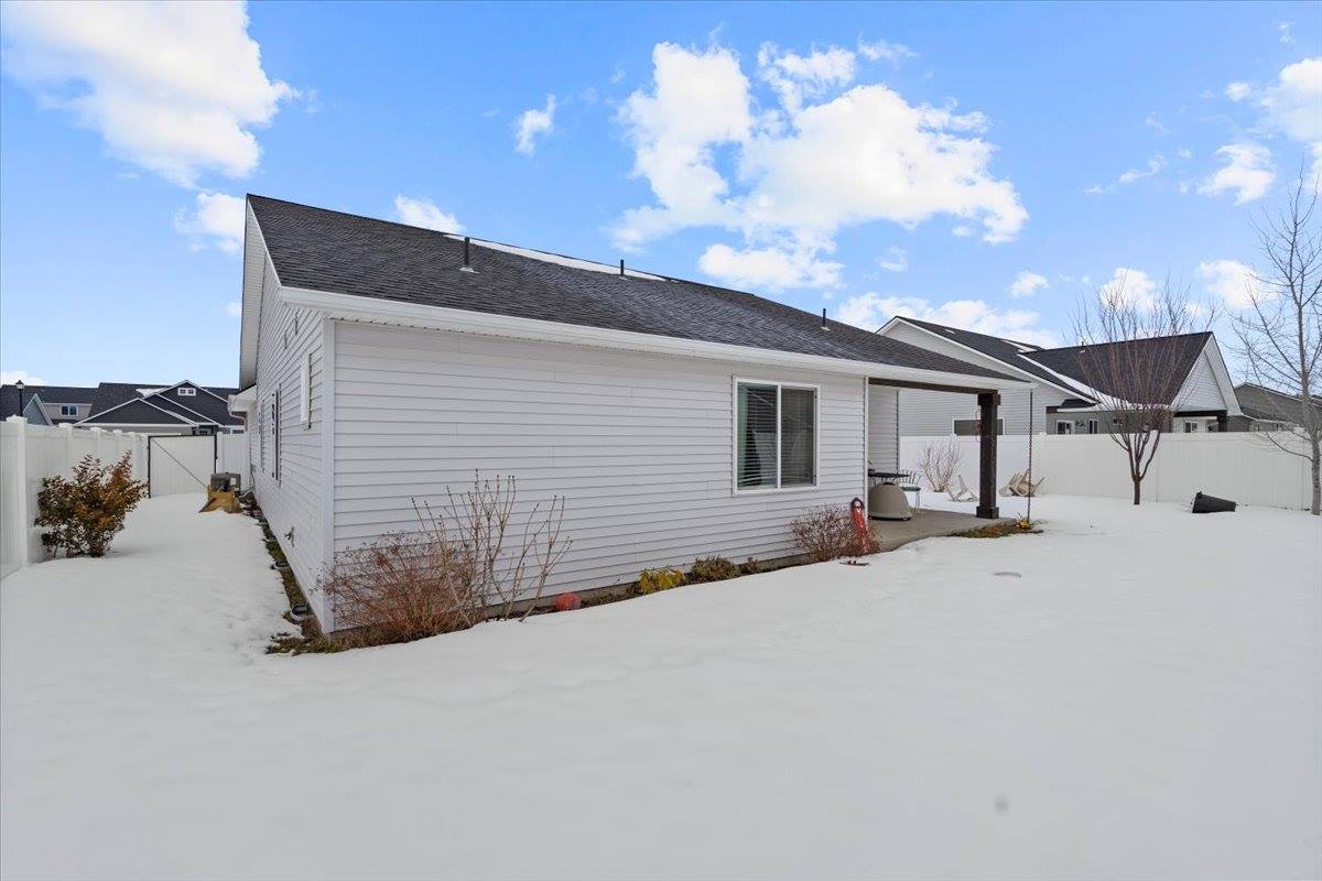 6104 Irish Circle, Rathdrum, ID 83858