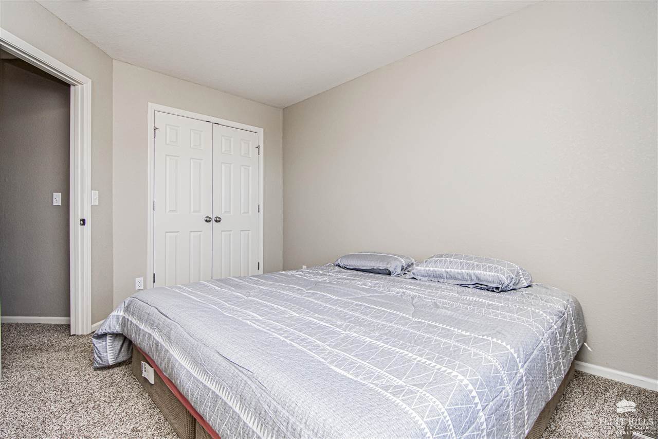 1715 Lydia Lane, Junction City, KS 66441