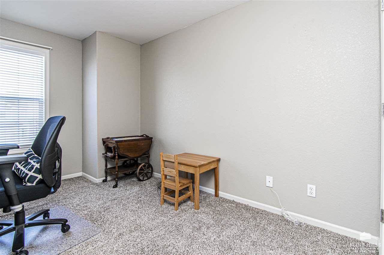 1715 Lydia Lane, Junction City, KS 66441