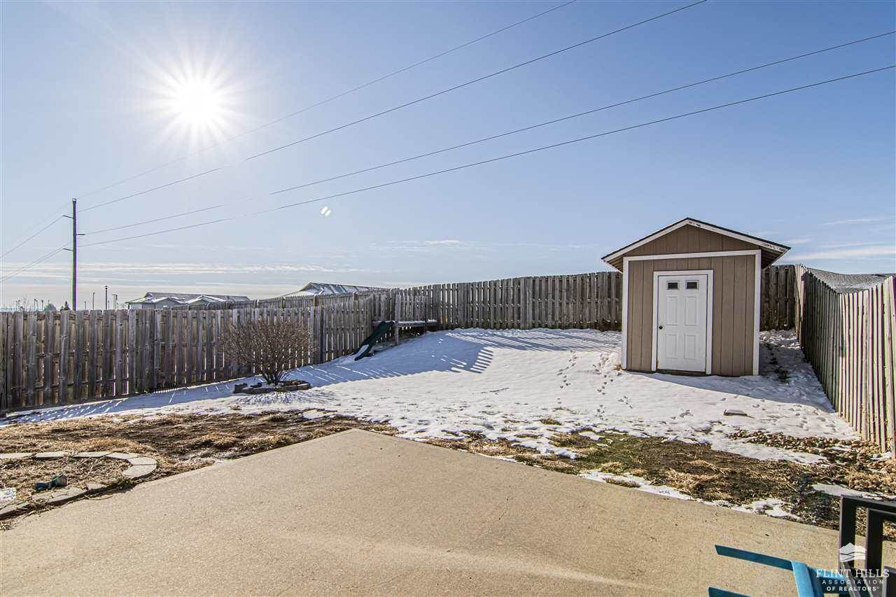 1715 Lydia Lane, Junction City, KS 66441