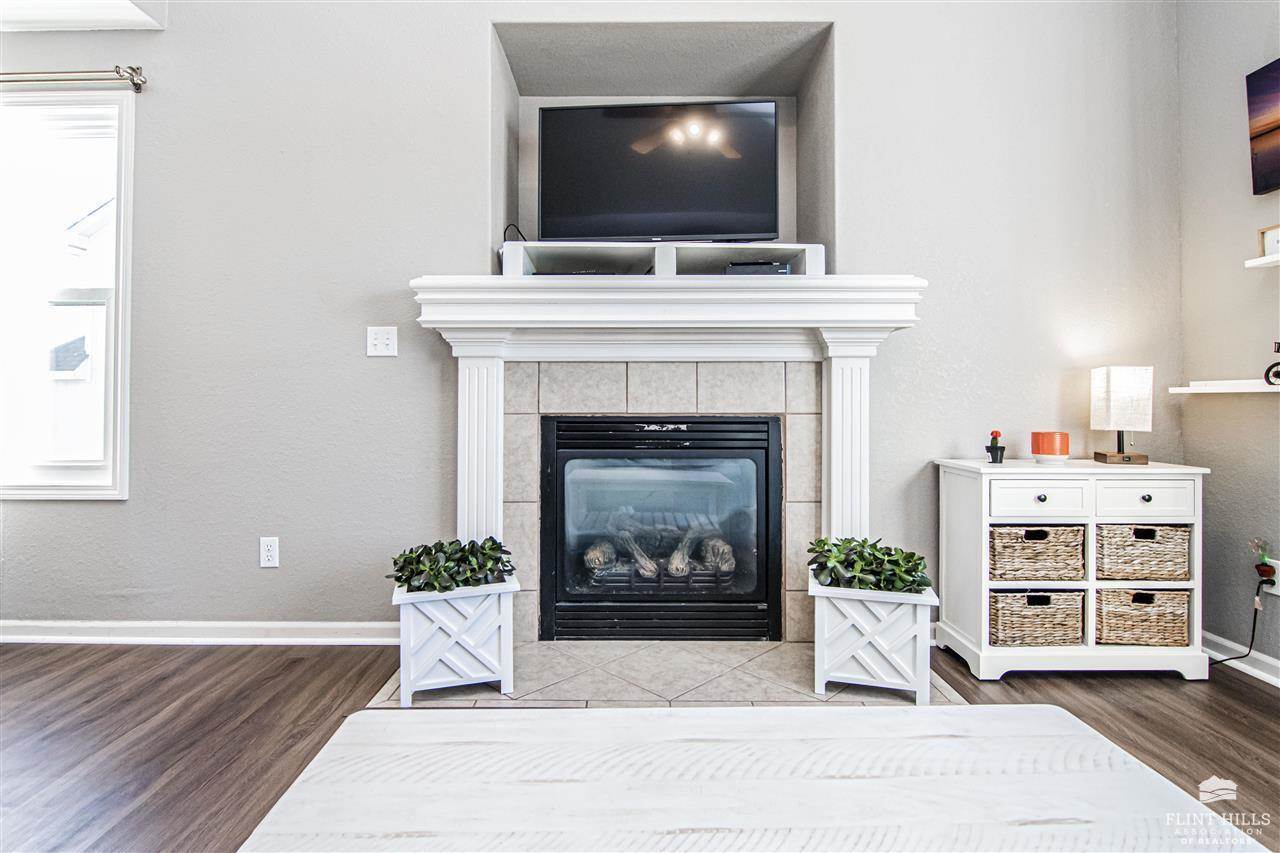1715 Lydia Lane, Junction City, KS 66441