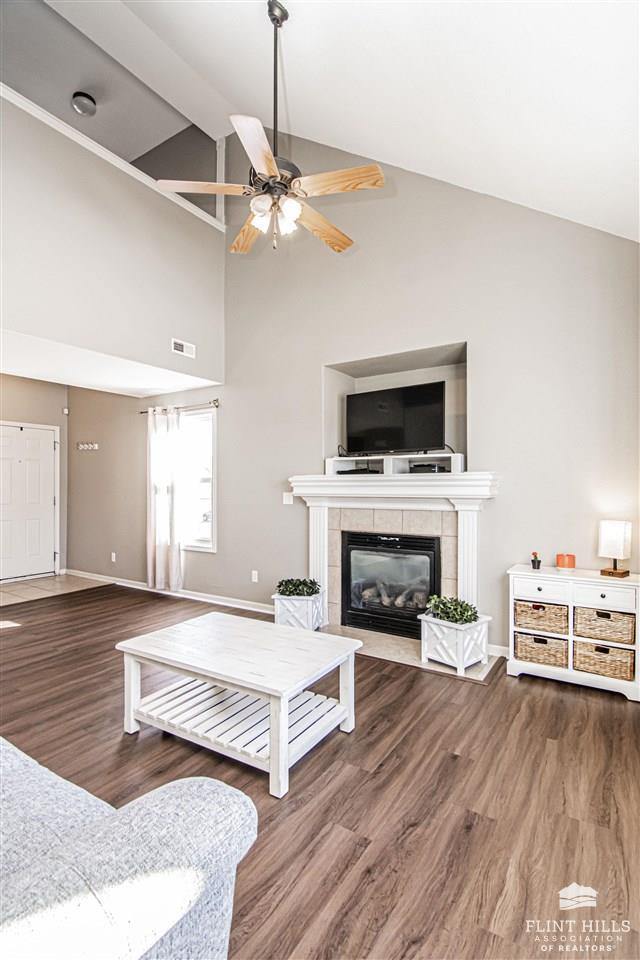 1715 Lydia Lane, Junction City, KS 66441