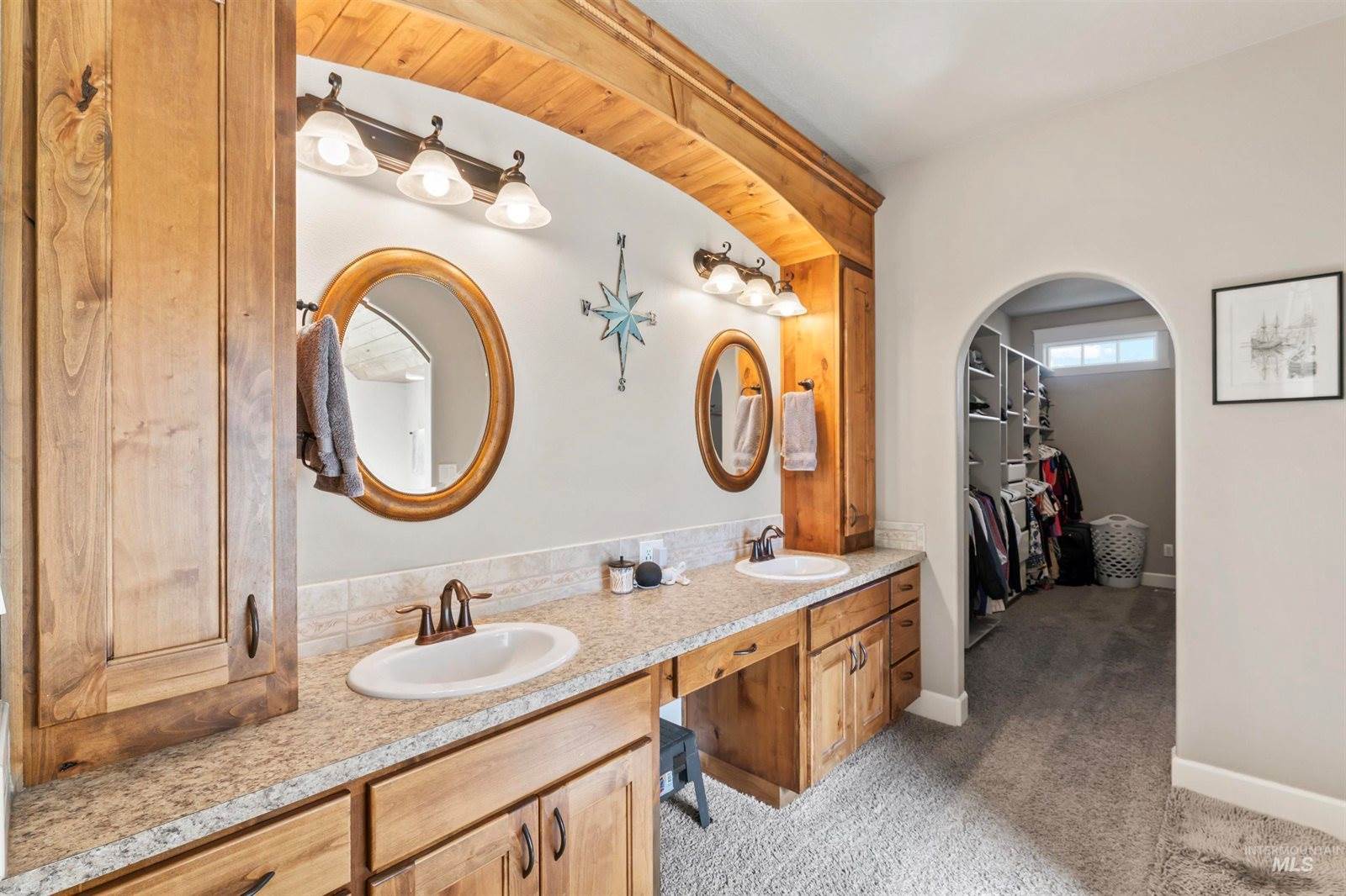 3021 S Flathead Place, Nampa, ID 83686