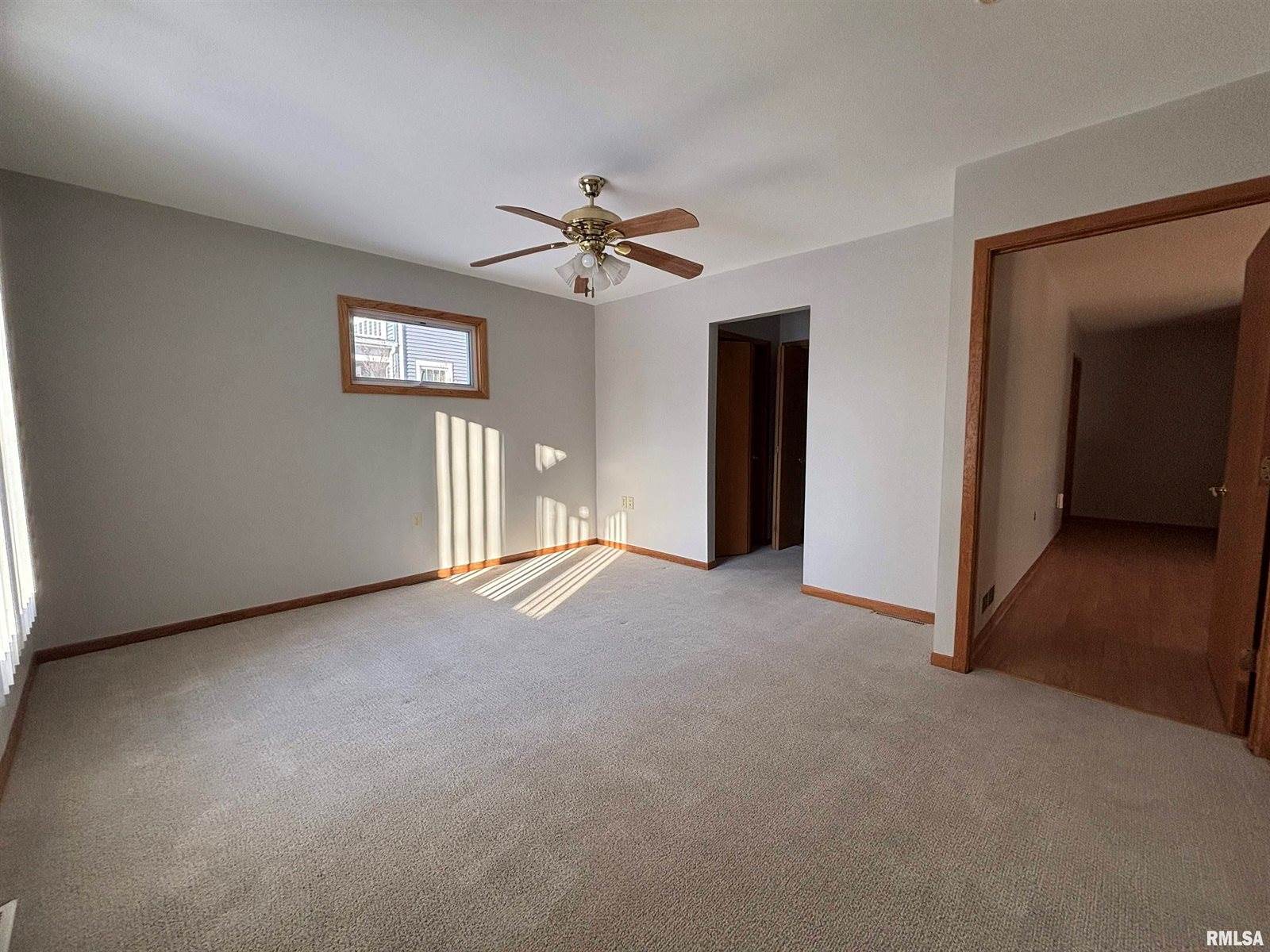 626 3rd Avenue, De Witt, IA 52742