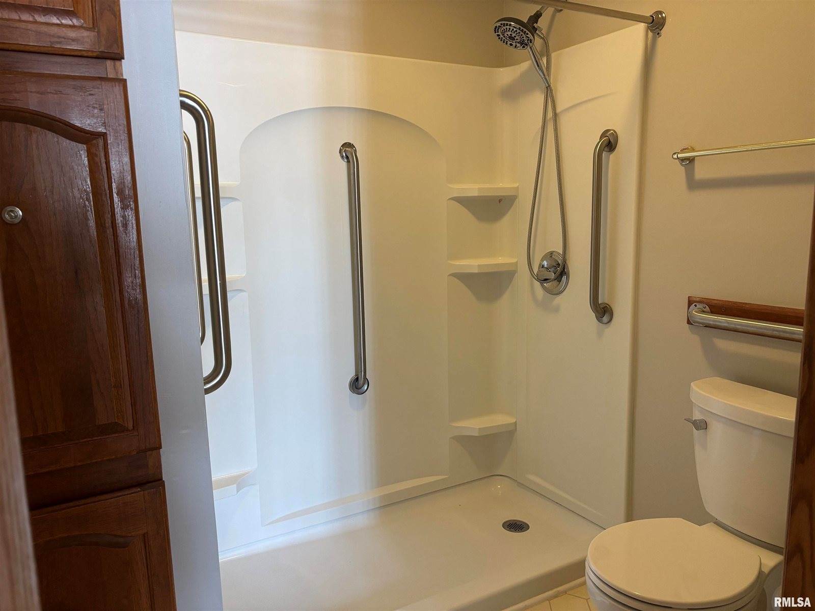 626 3rd Avenue, De Witt, IA 52742