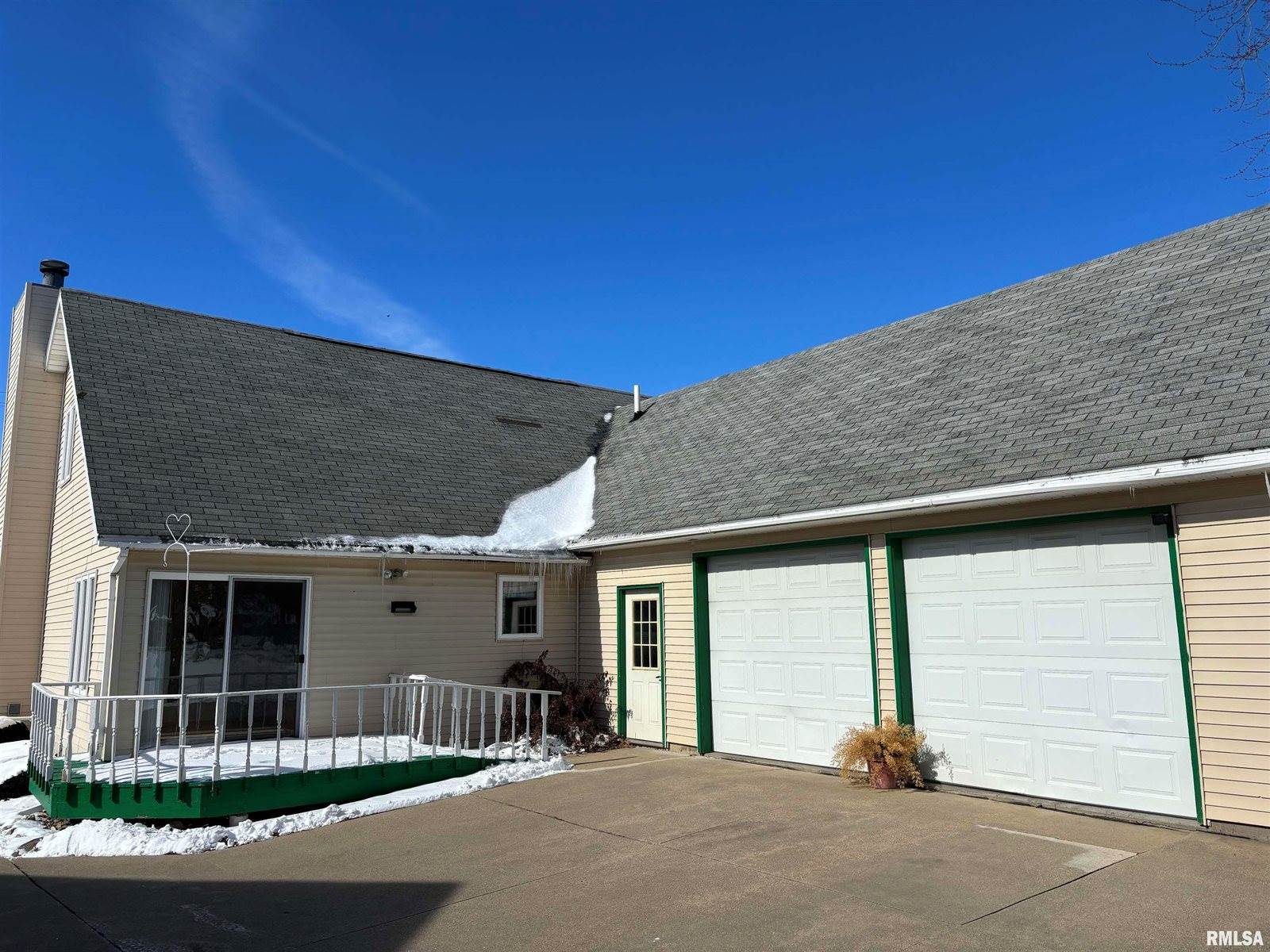 626 3rd Avenue, De Witt, IA 52742
