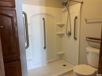 626 3rd Avenue, De Witt, IA 52742