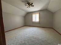 626 3rd Avenue, De Witt, IA 52742