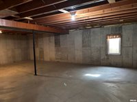 626 3rd Avenue, De Witt, IA 52742