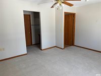 626 3rd Avenue, De Witt, IA 52742