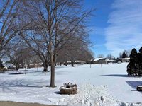 626 3rd Avenue, De Witt, IA 52742