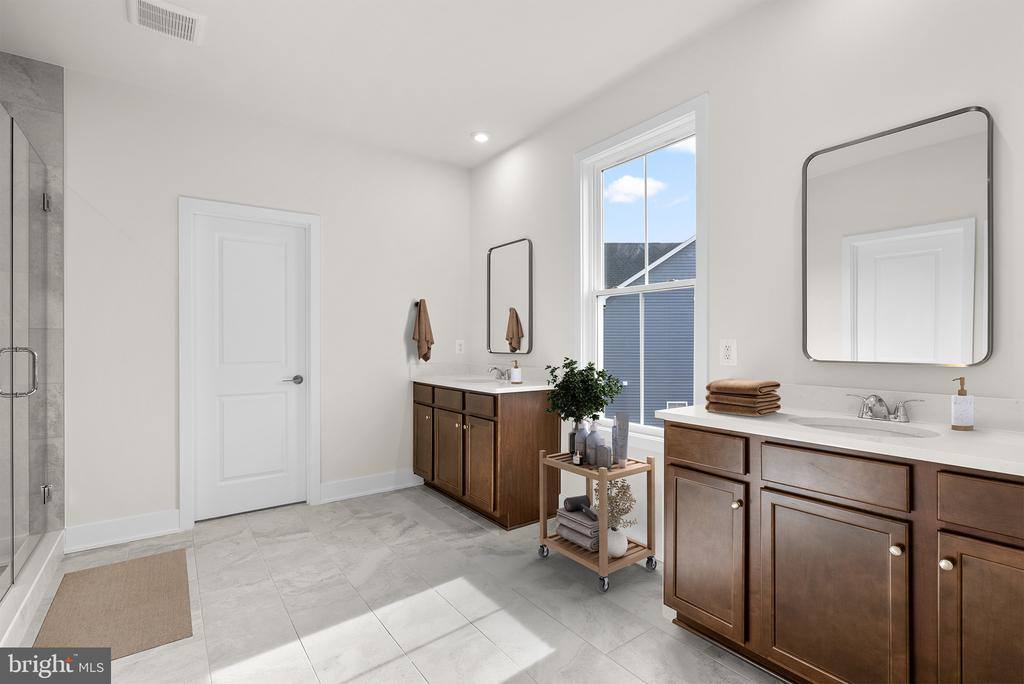 117 Hourglass Ln, Stephenson, VA 22656