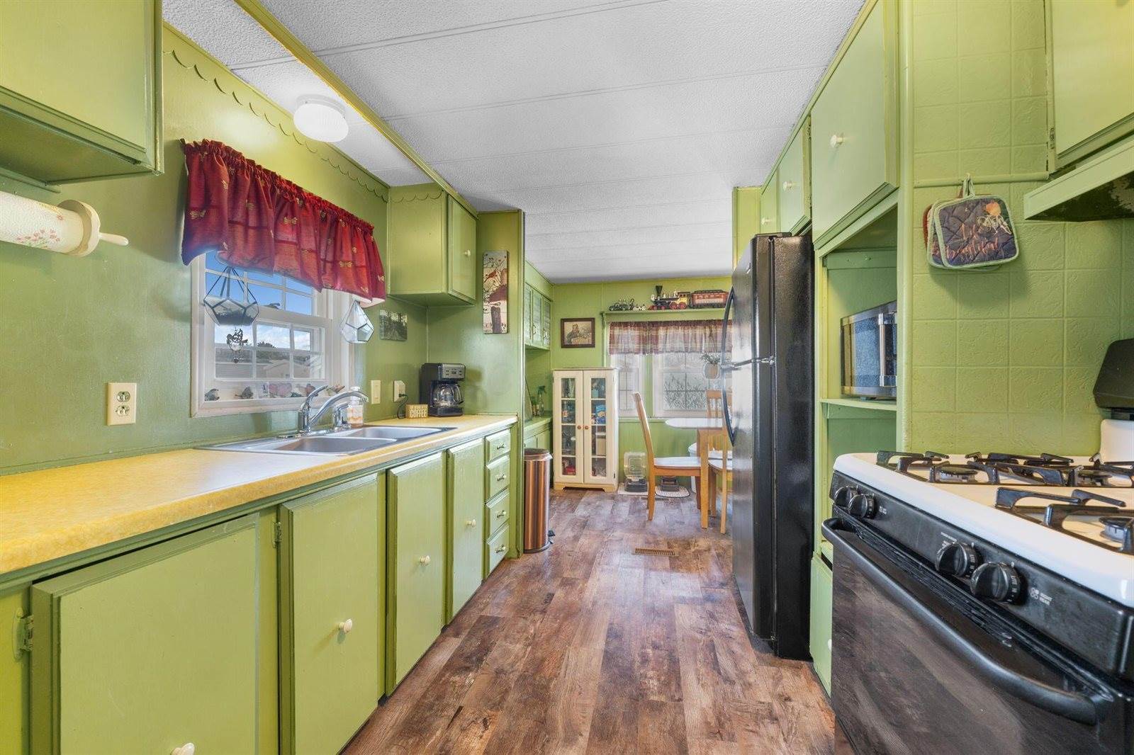 900 Harcourt Road, #14, Mount Vernon, OH 43050