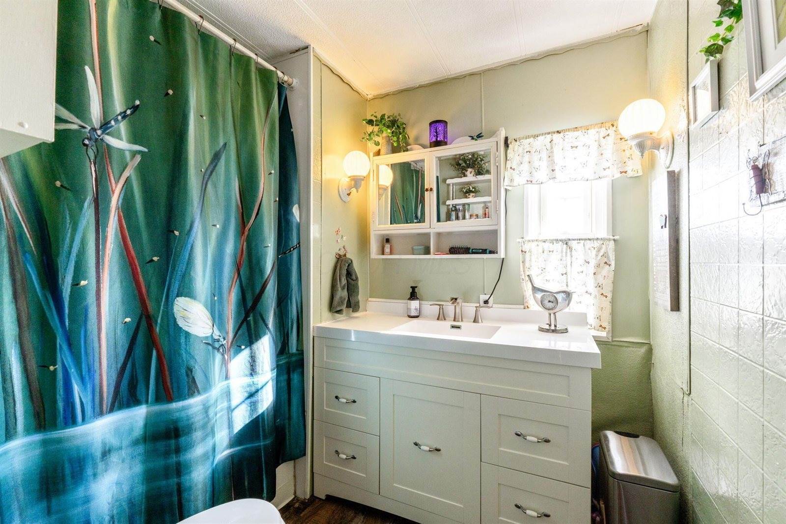 900 Harcourt Road, #14, Mount Vernon, OH 43050