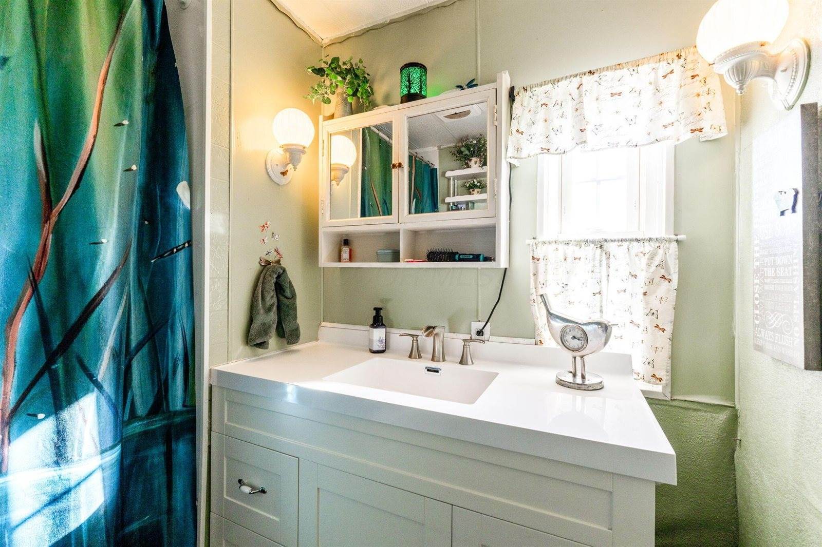 900 Harcourt Road, #14, Mount Vernon, OH 43050