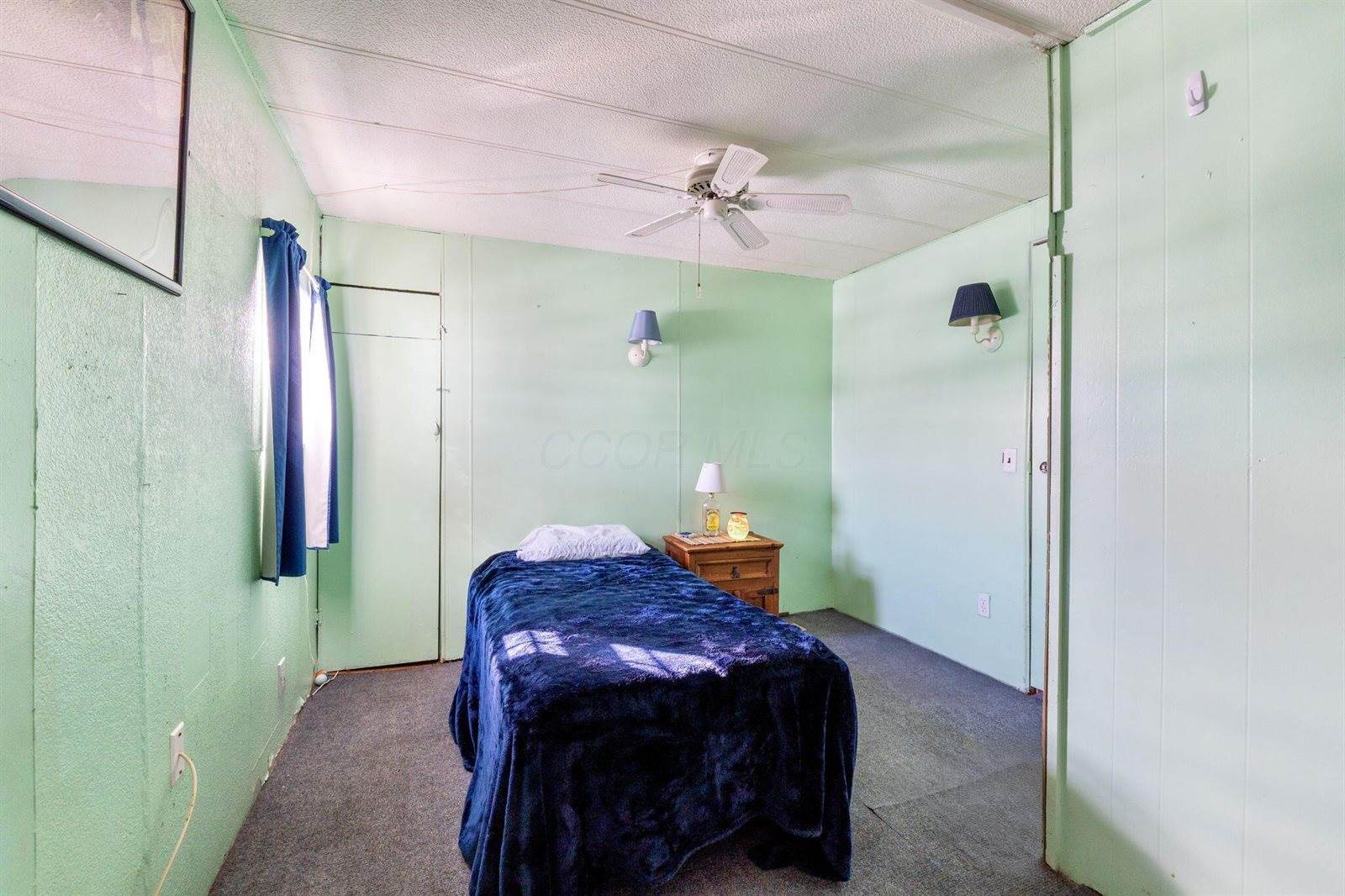 900 Harcourt Road, #14, Mount Vernon, OH 43050