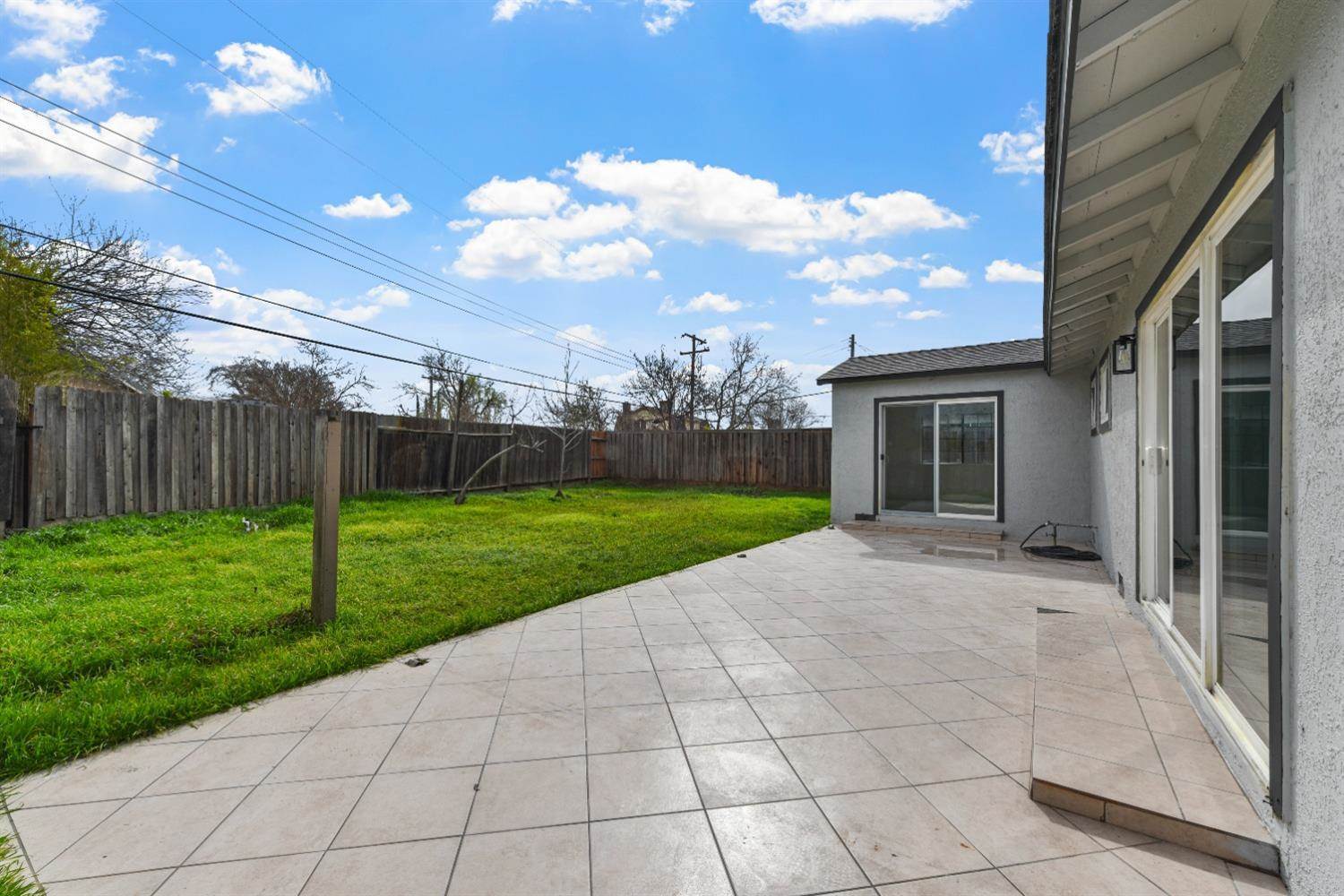 7675 22nd Street, Sacramento, CA 95832