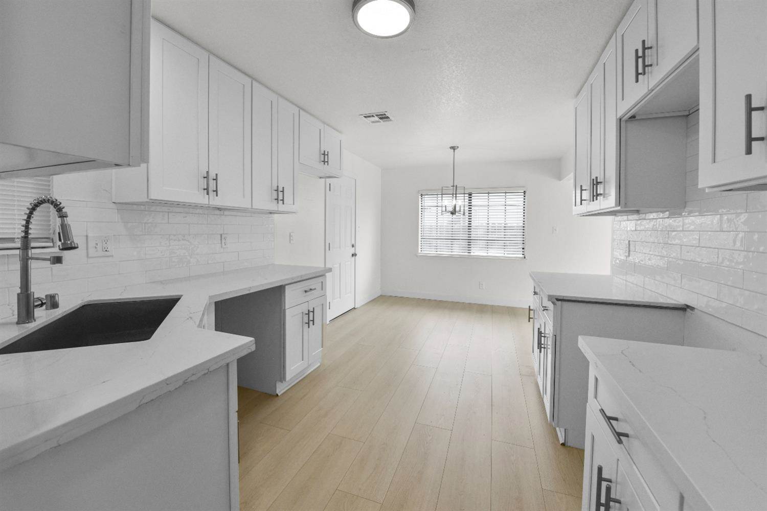 7675 22nd Street, Sacramento, CA 95832