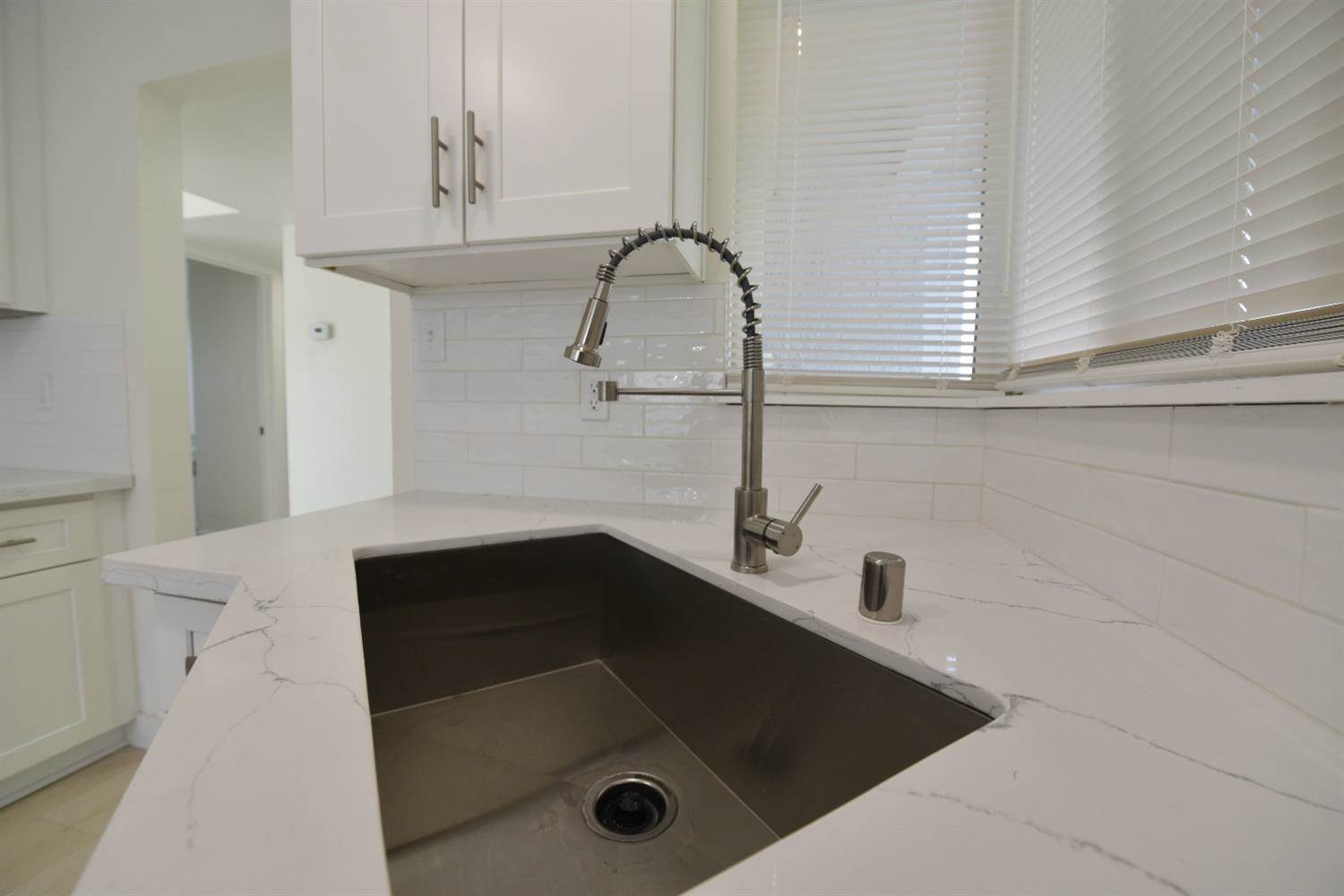 7675 22nd Street, Sacramento, CA 95832