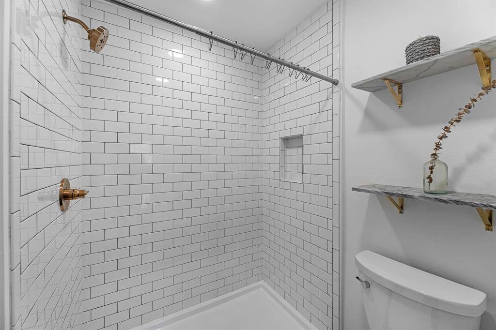 2326 West Settlers Way, The Woodlands, TX 77380