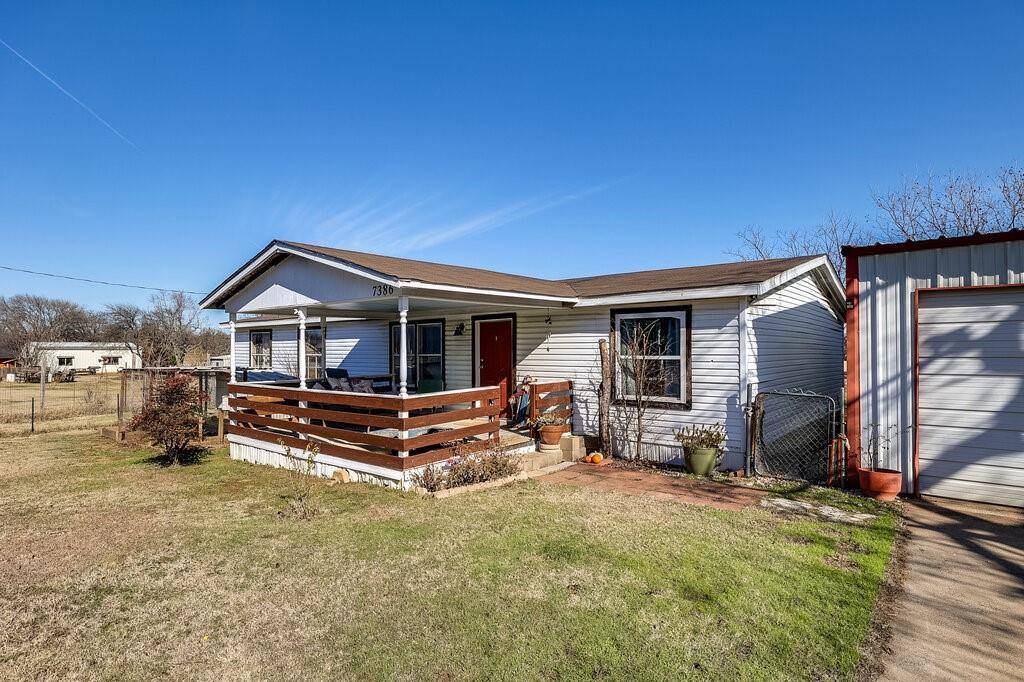 7386 Maxwell Road, Burleson, TX 76028