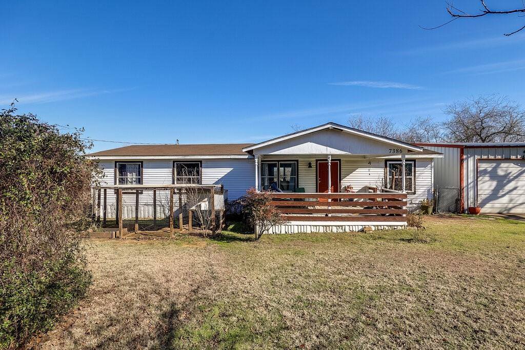 7386 Maxwell Road, Burleson, TX 76028