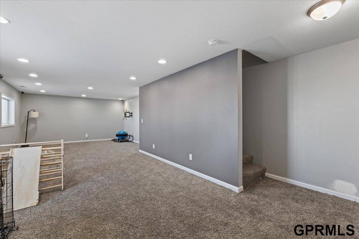 15008 Mormon Street, Bennington, NE 68007