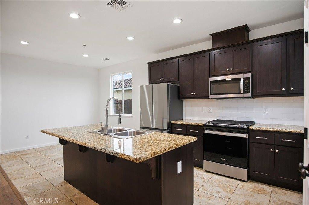 1439 Vanguard Court, Merced, CA 95348