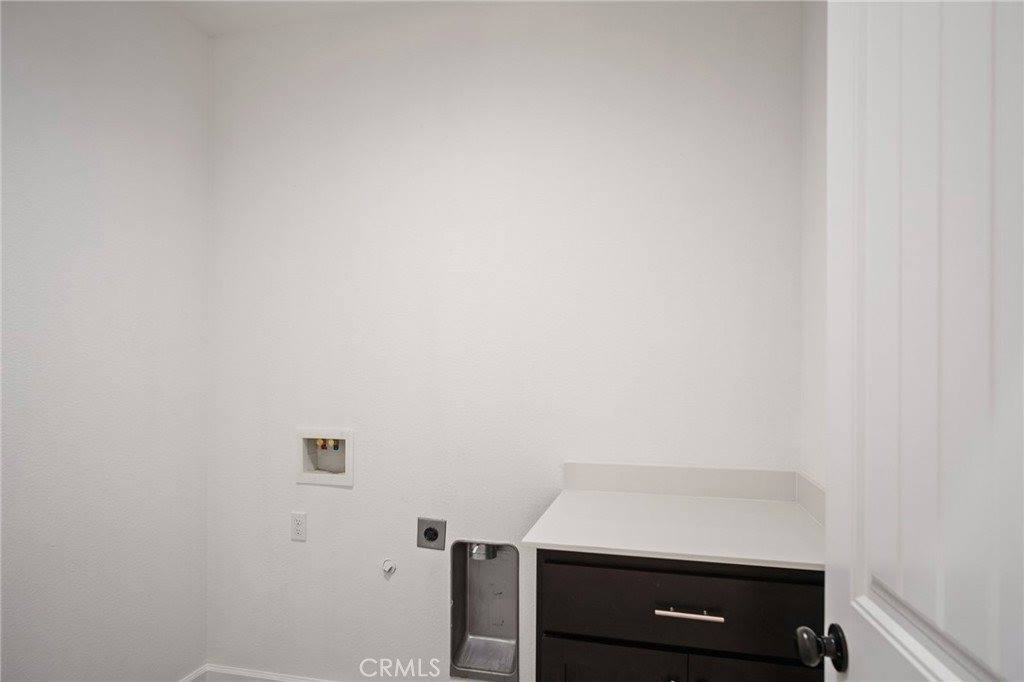 1439 Vanguard Court, Merced, CA 95348