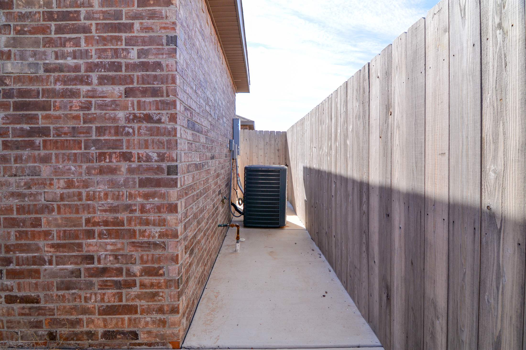5818 Virginia Ave, Lubbock, TX 79407