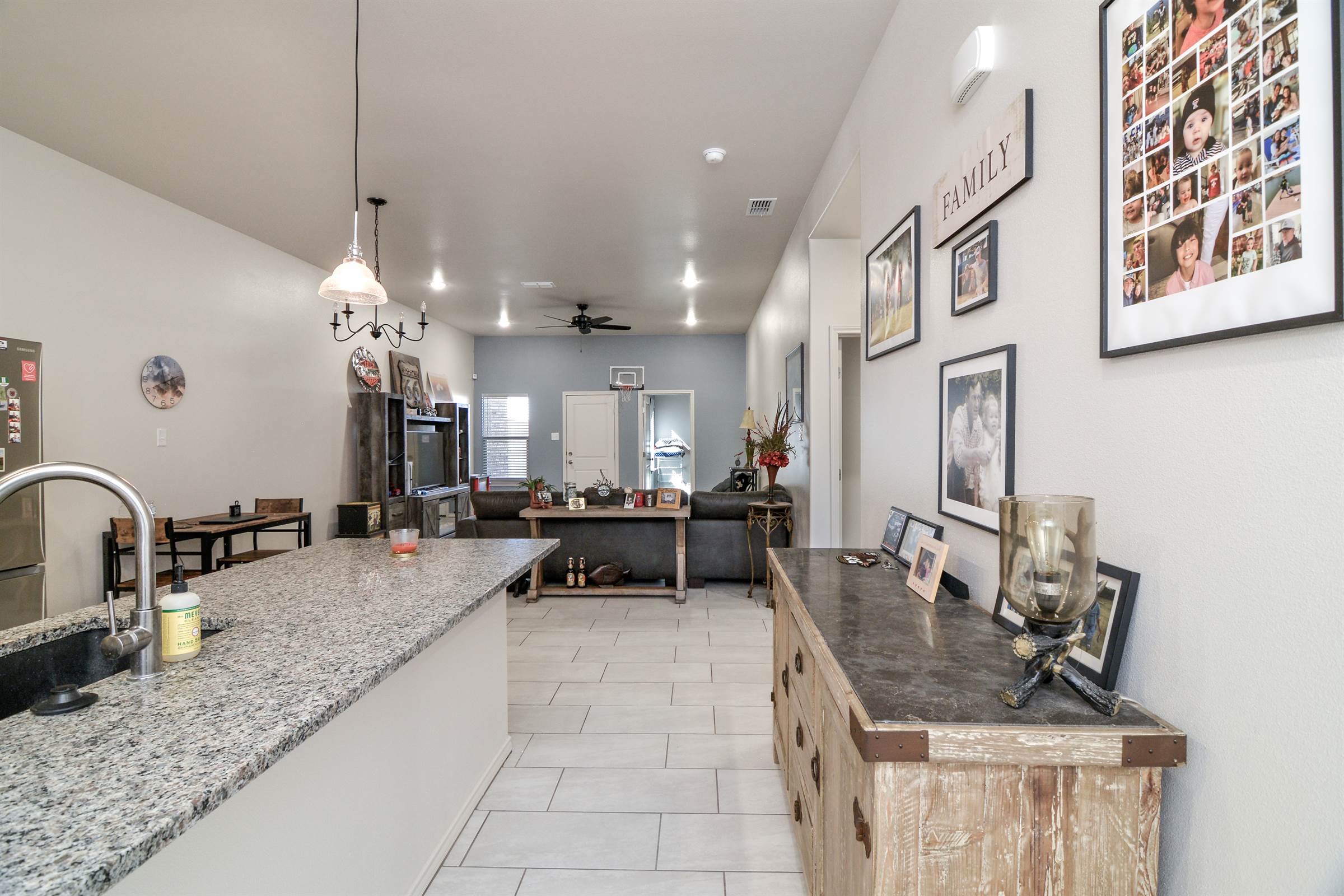 5818 Virginia Ave, Lubbock, TX 79407