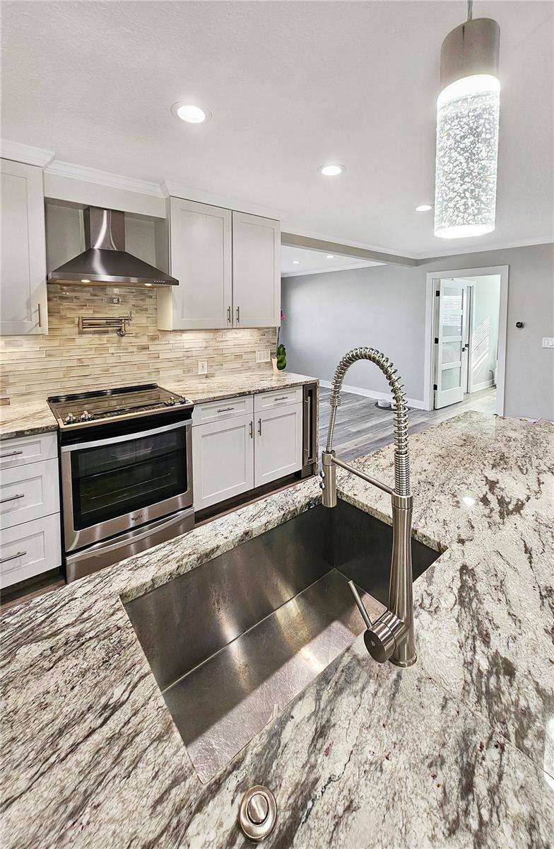 605 Cumberland Road, Venice, FL 34293