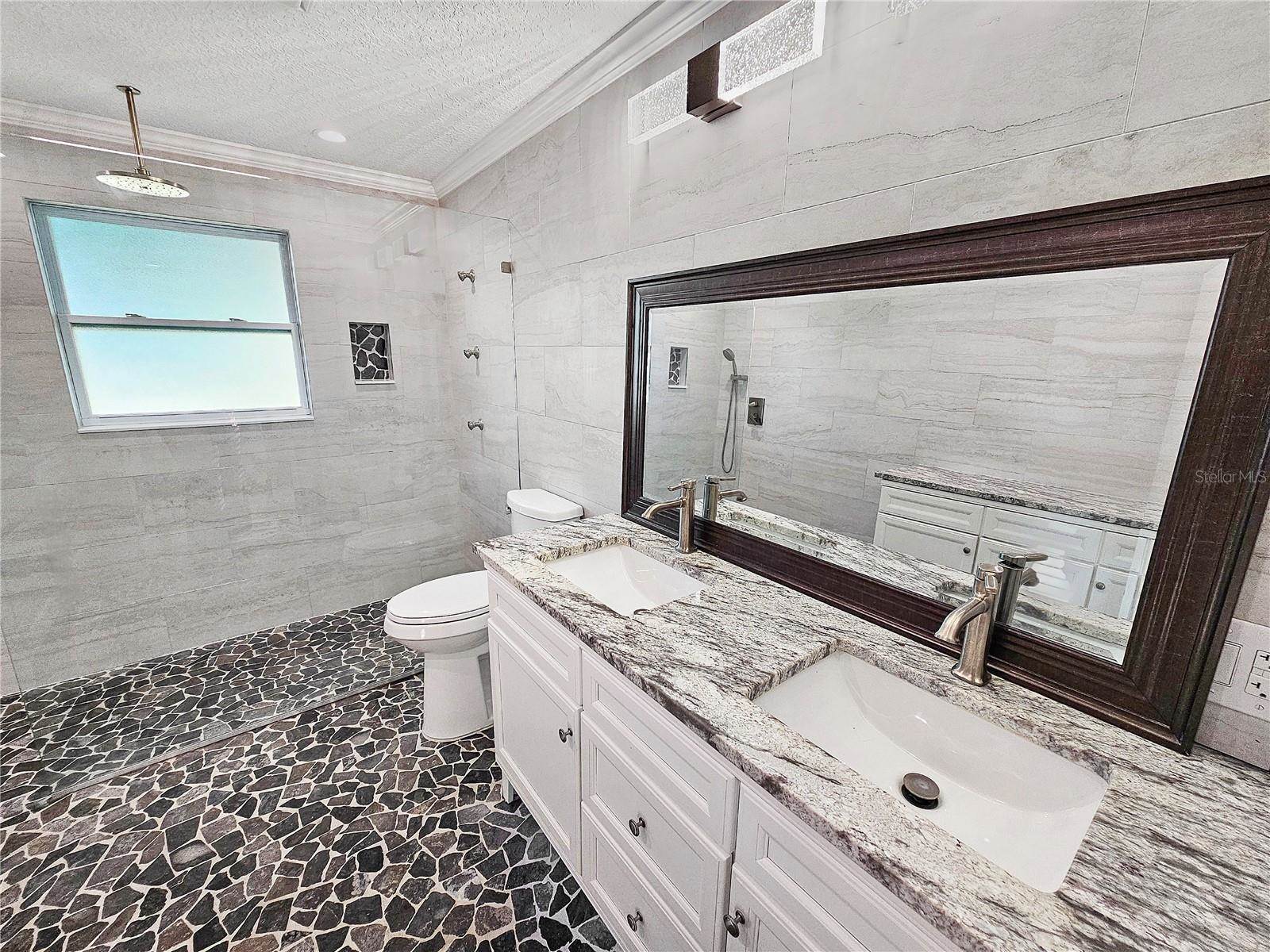 605 Cumberland Road, Venice, FL 34293