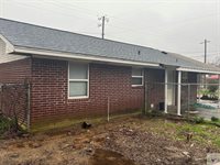 365 Houston St, Maud, TX 75567