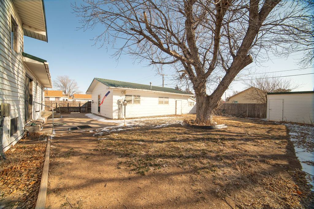 1300 South Pueblo, Satanta, KS 67870