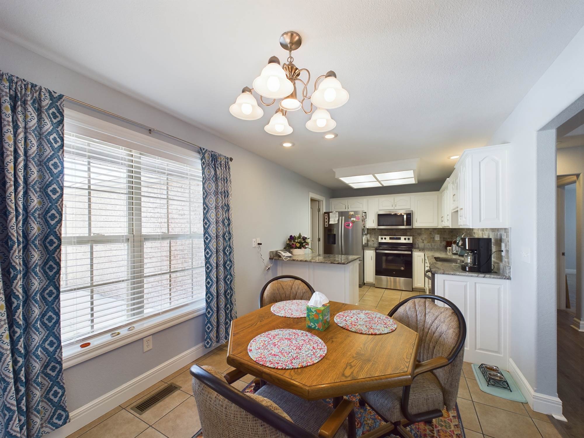 140 Mesa, Waynesville, MO 65583