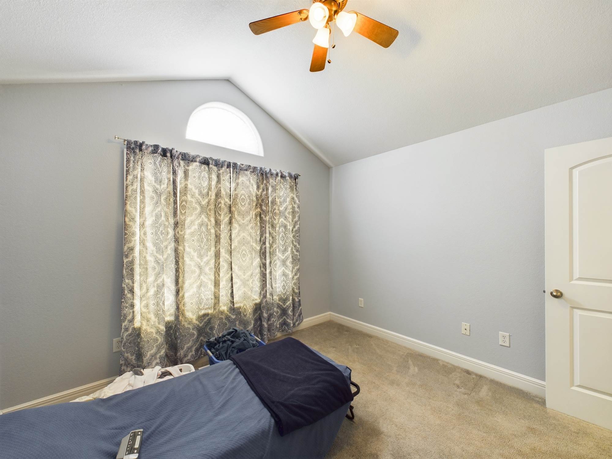 140 Mesa, Waynesville, MO 65583