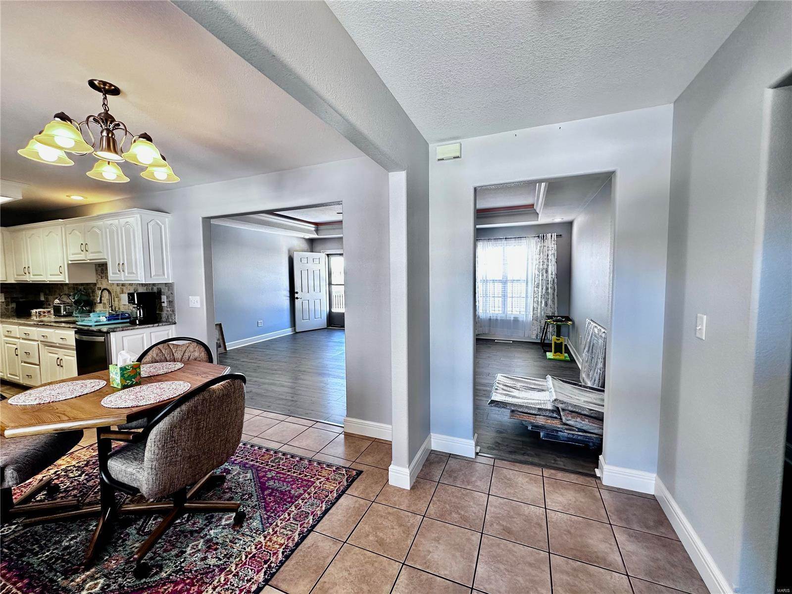 140 Mesa, Waynesville, MO 65583