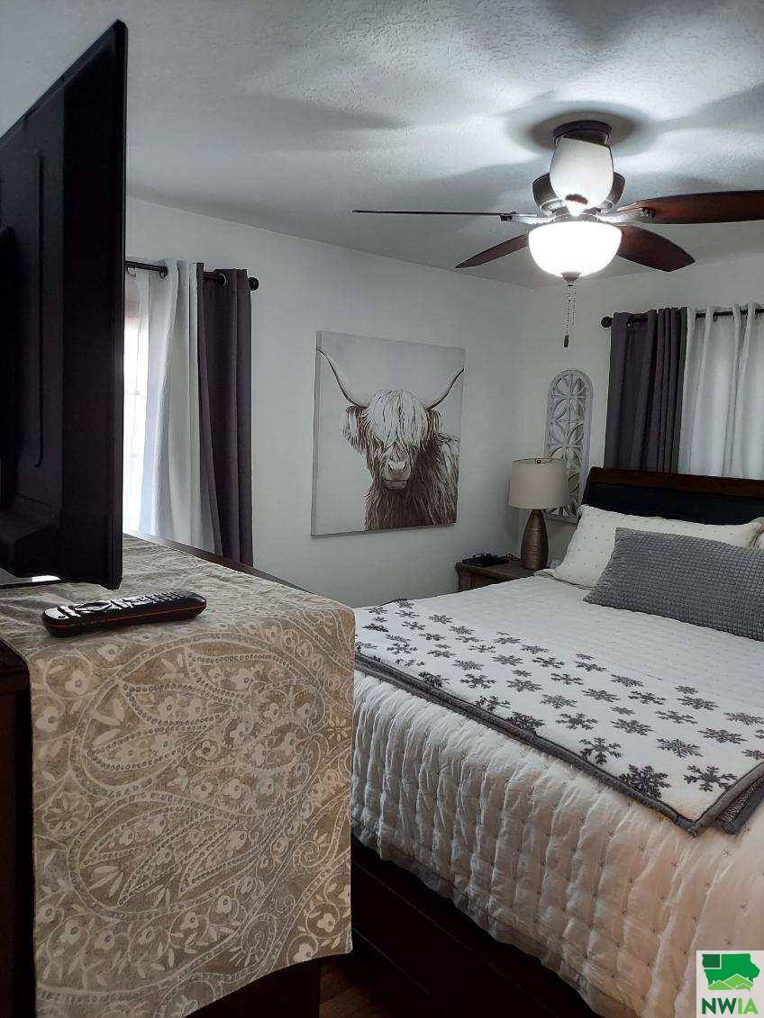 2605 S Mulberry St., Sioux City, IA 51106