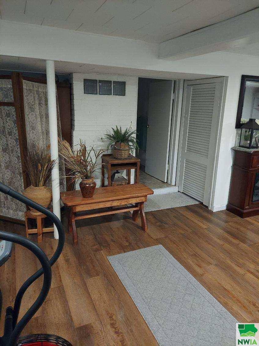 2605 S Mulberry St., Sioux City, IA 51106