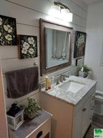 2605 S Mulberry St., Sioux City, IA 51106