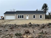 272 Merrill Road, Levant, ME 04456