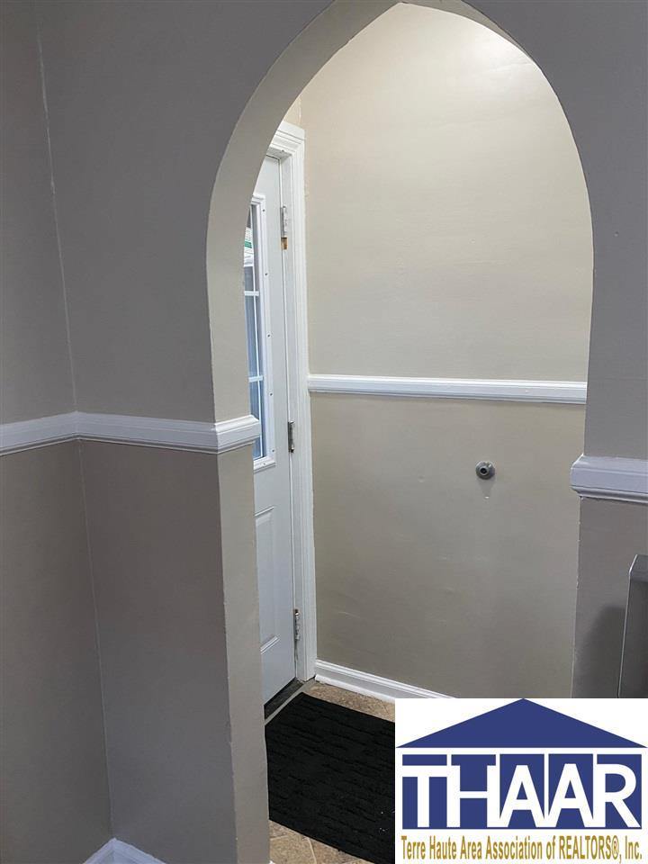 685 Barbour, Terre Haute, IN 47804