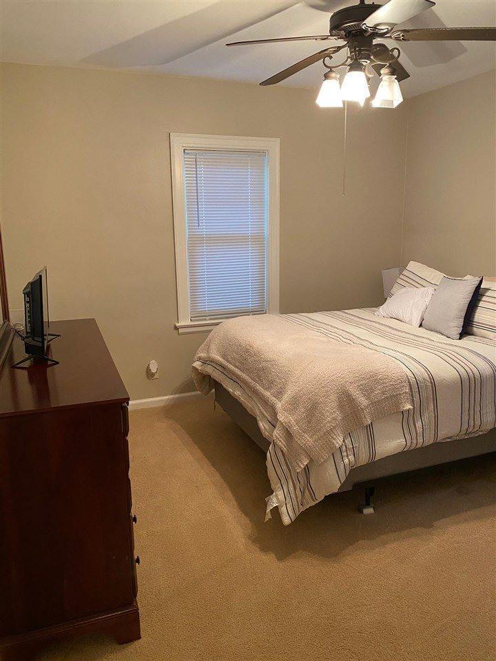 685 Barbour, Terre Haute, IN 47804