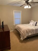 685 Barbour, Terre Haute, IN 47804